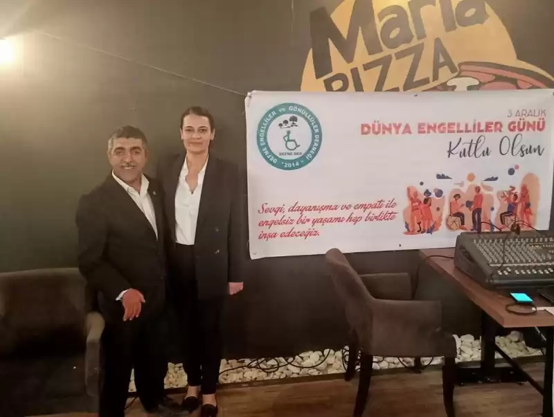 Deva Partisi Defne İlçe Başkanı Av. Nidal Hüzmeli 3 Aralık Dünya Engelliler Günü Kapsamında Düzenlenen Etkinlikte Engelsiz Yurttaşları Yalnız Bırakmadı.