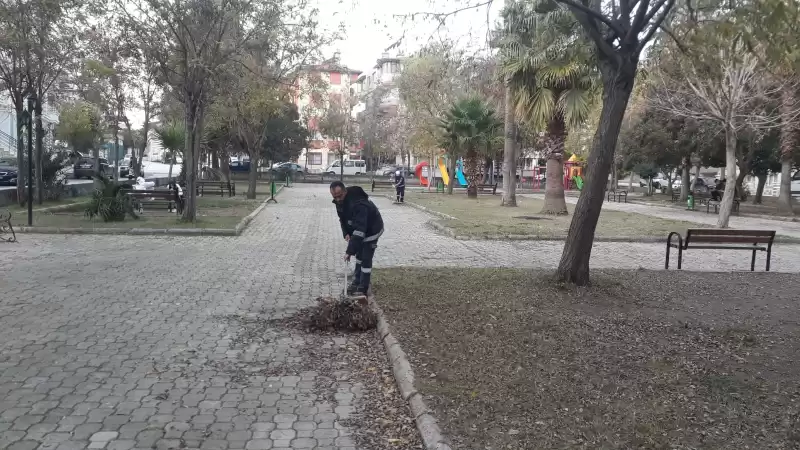 ANTAKYA BELEDİYESİ, PARK VE YEŞİL ALAN ÇALIŞMALARINI SÜRDÜRÜYOR