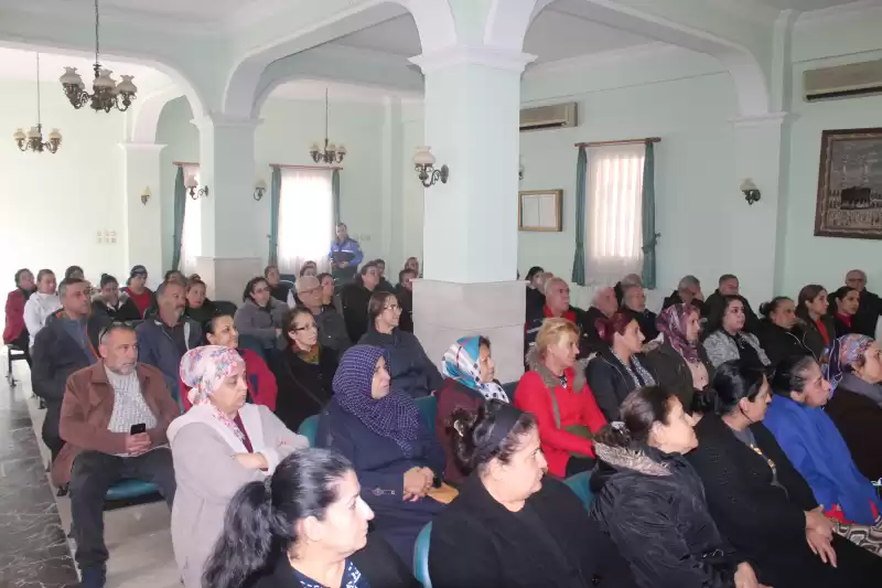 Polis, Halkın Huzur Ve Güveni İçin Görev Yapar… POLİS - VATANDAŞ EL ELE…