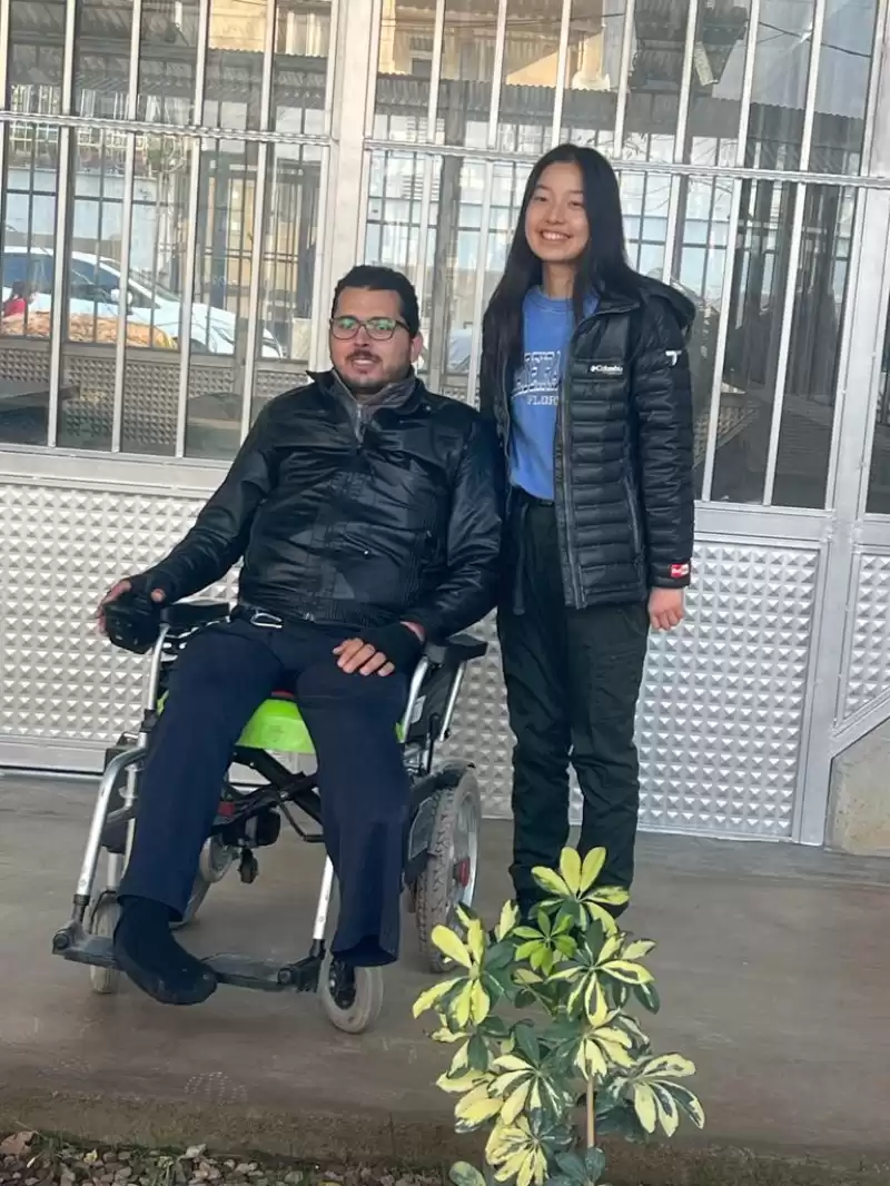 TAYVAN’LI YUN YUN TSAİ EĞİTİM MOLASINI TAYVAN KÜLTÜR MERKEZİNDE VERDİ.