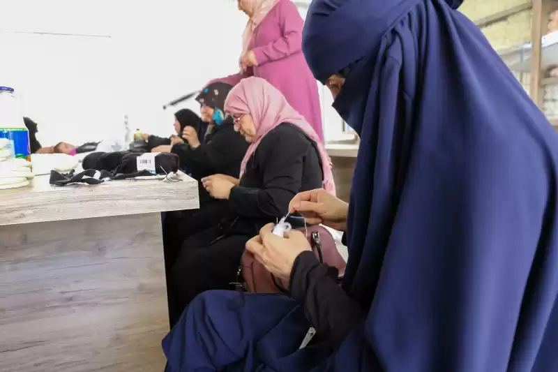 TAYVAN KÜLTÜR MERKEZİ KADINLARINDAN EL SANATLARI ESİNTİLERİ.