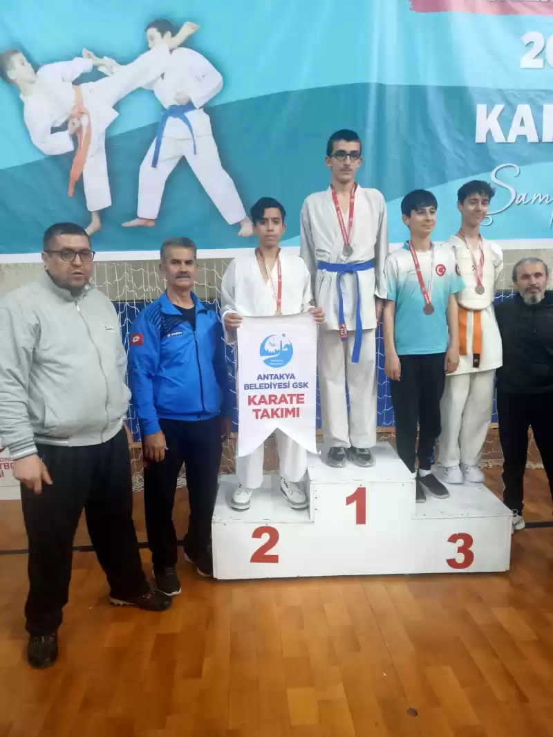 ANTAKYA BELEDİYESİ KARATE TAKIMINDAN BÜYÜK BAŞARI