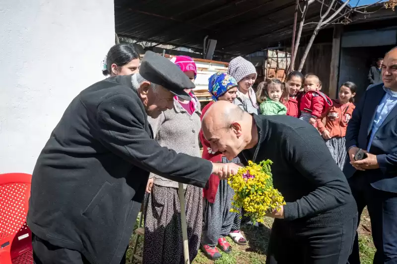 Osmaniyeli üreticiye İzmir’den Can Suyu