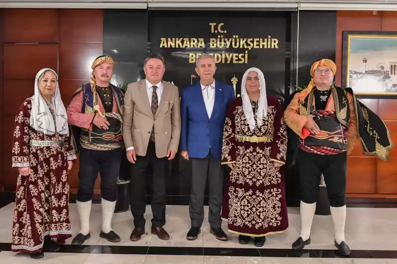 ANKARA KULÜBÜ DERNEĞİ’NDEN ABB BAŞKANI MANSUR YAVAŞ’A ANLAMLI ZİYARET