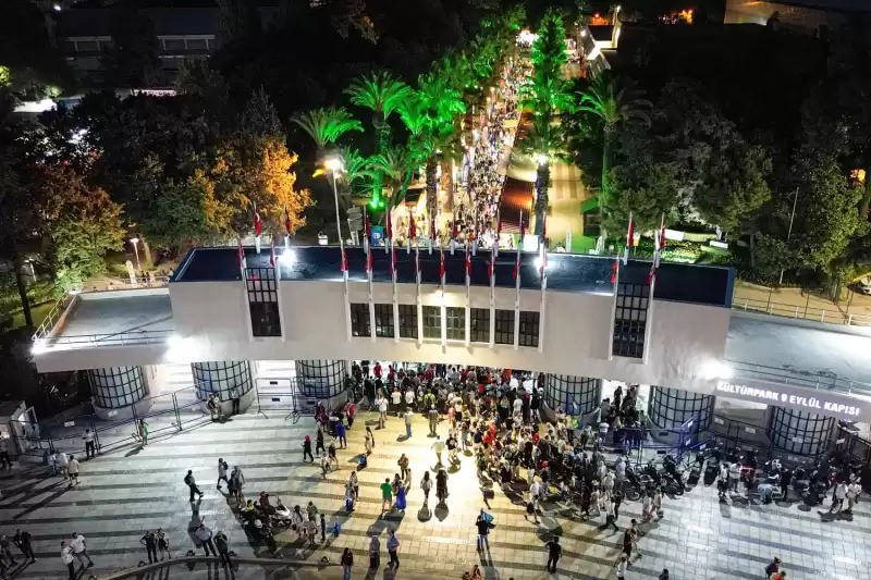 92. İzmir Enternasyonal Fuarı Ziyaretçilerini Bekliyor