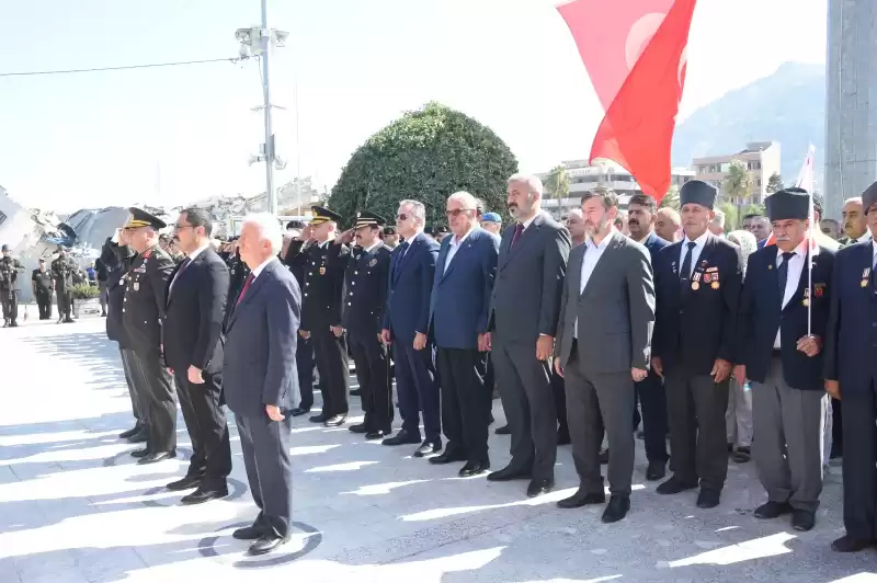 19 EYLÜL GAZİLER GÜNÜ DÜZENLENEN TÖREN İLE KUTLANDI
