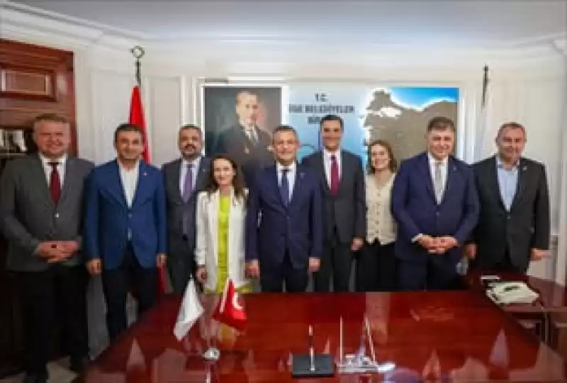 CHP Genel Başkanı Özel: Cemil Tugay Ile Ferdi Zeyrek’in Sinerjisine Güveniyorum