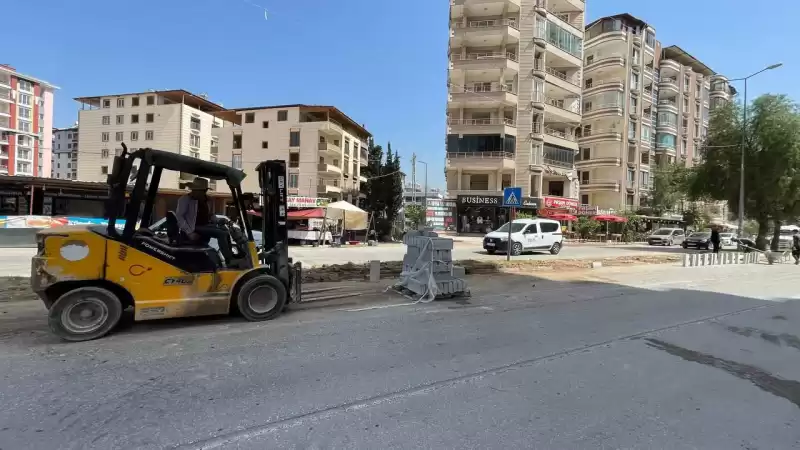 ÖMER ERDAL ÇELİK DOLUDİZGİN ÇALIŞIYOR!