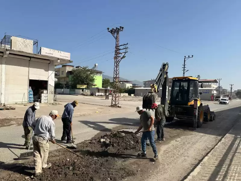 ÖMER ERDAL ÇELİK DOLUDİZGİN ÇALIŞIYOR!