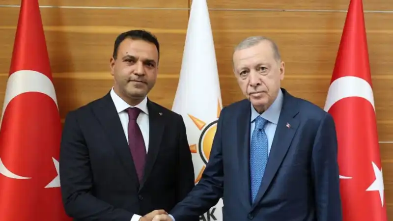 DENKTAŞ'TAN BAŞÖRTÜSÜ TEPKİSİ ÇOK SERT OLDU