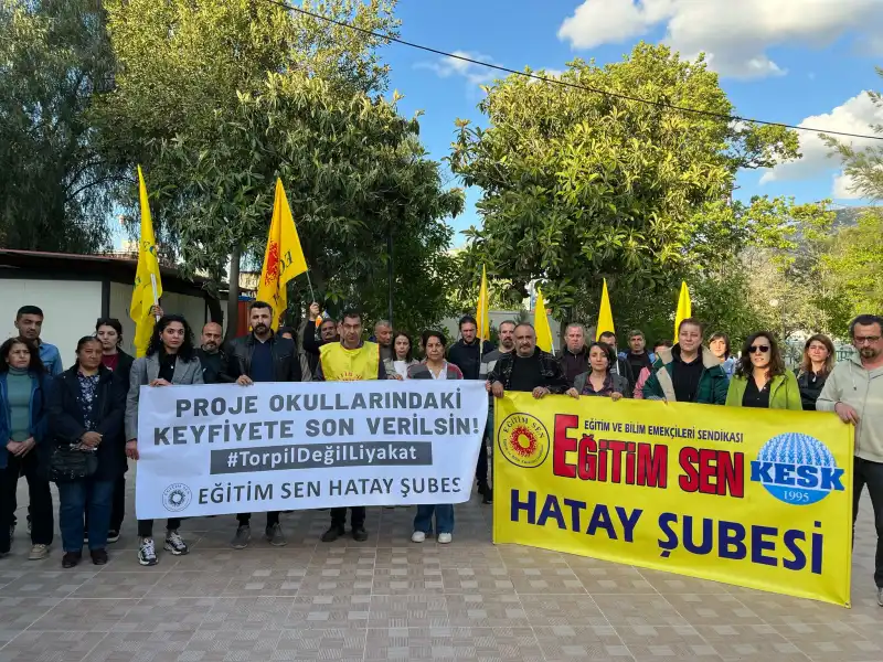 PROJE OKULLARI ATAMALARINDA LİYAKAT ESAS ALINMALI, SİYASAL KADROLAŞMA UYGULAMALARINA DERHAL SON VERİLMELİDİR!