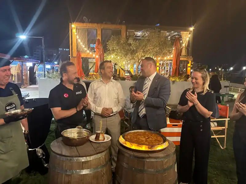 KALBİNİ HATAY’DA BIRAKAN AFAD VALİSİ DOĞUKAN MIZRAK’A ANLAMLI VEDA.
