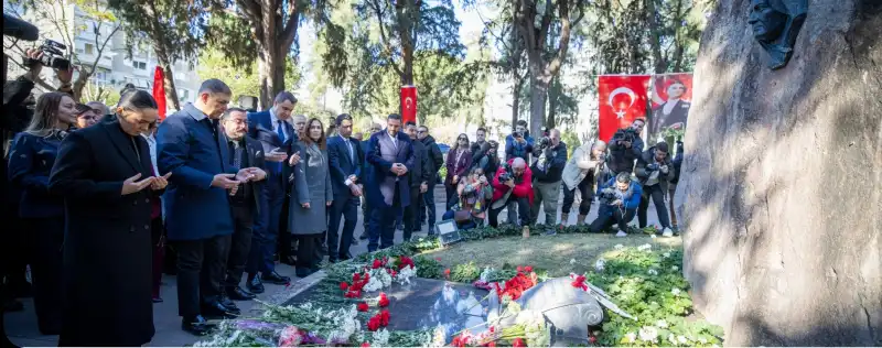 Zübeyde Hanım’a Duygusal Anma